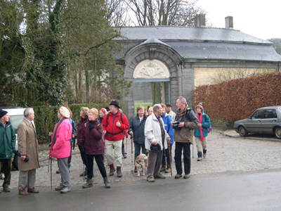 Aux portes de l'Abbaye d'Awiers